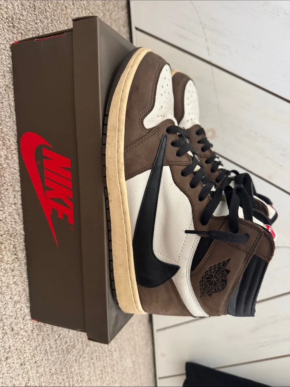 Jordan Travis Scott 1 High OG Brown Black White Used size 13